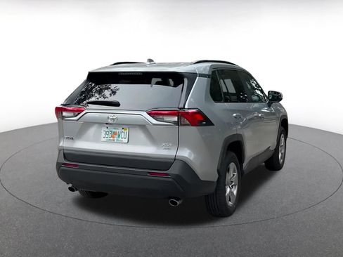 Used 2025 Toyota RAV4 XLE image 15