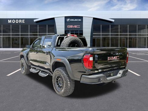Used 2024 GMC Canyon AT4X w/ AT4X AEV Edition AWD/4WD image 5