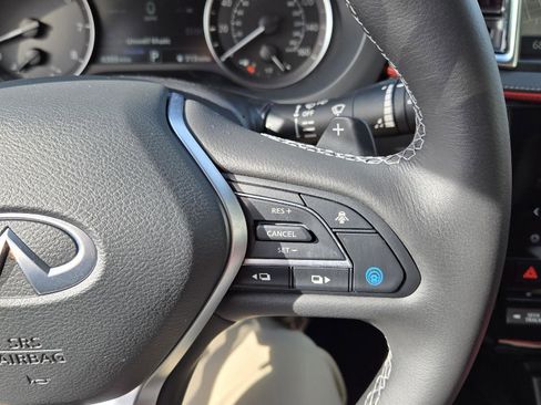 Certified 2025 INFINITI QX50 Sport image 29