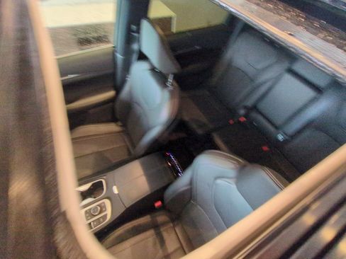 Used 2026 INFINITI QX60 Luxe w/ Cargo Package FWD image 11