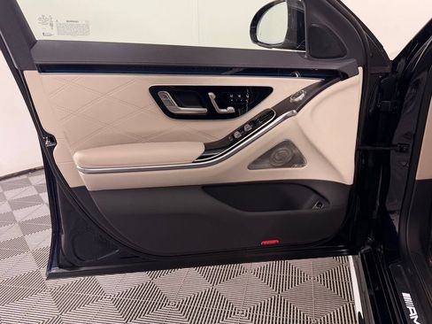 Used 2025 Mercedes-Benz S 63 AMG S image 15