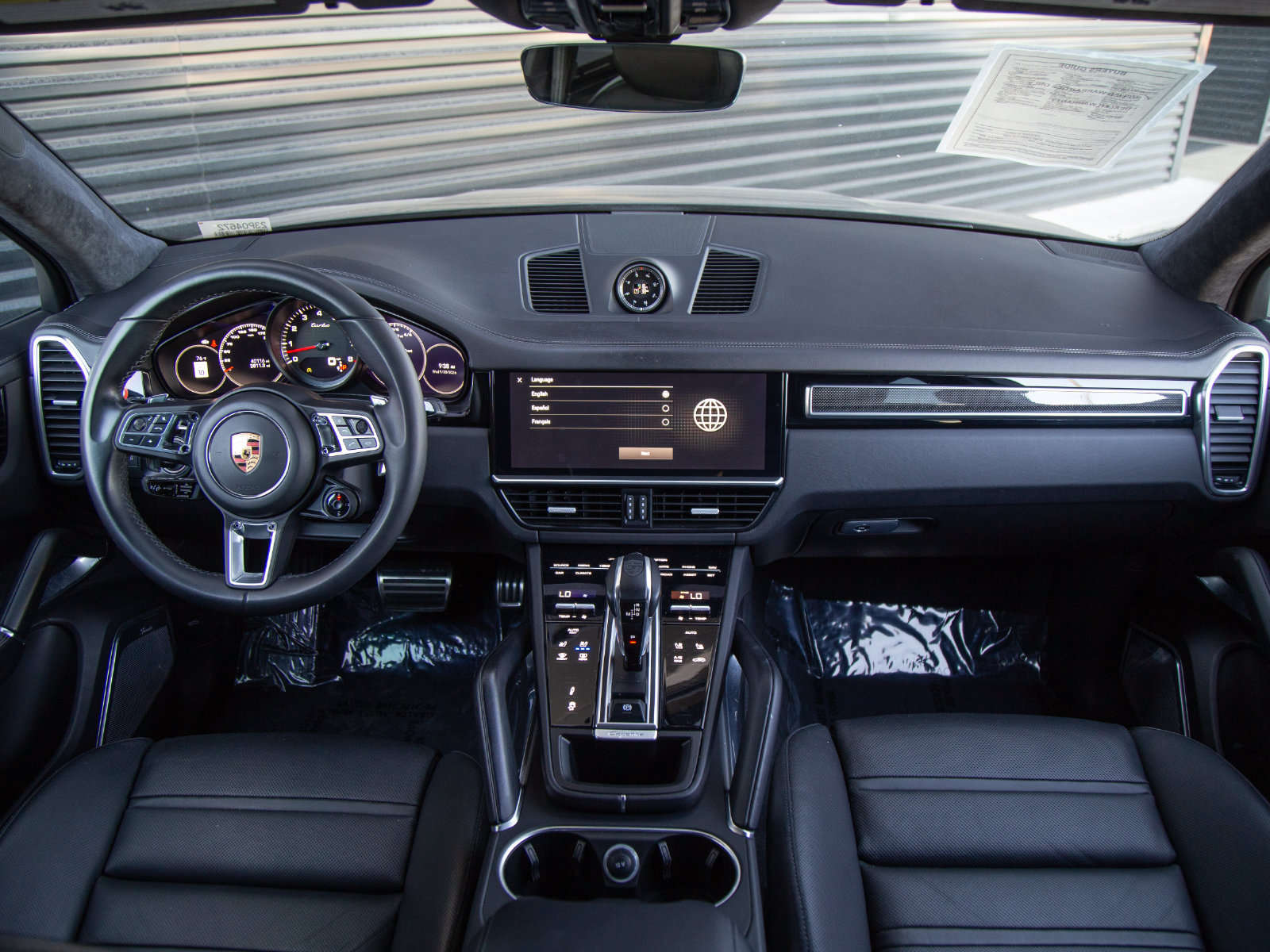 Certified 2023 Porsche Cayenne Turbo AWD/4WD image 21