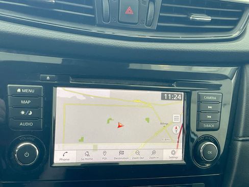 Used 2019 Nissan Rogue SV w/ Premium Package AWD/4WD image 18
