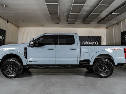 Used 2024 Ford F250 Lariat w/ Sport Appearance Package AWD/4WD image 12