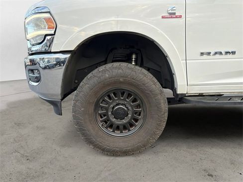 Used 2020 RAM 2500 Laramie image 14