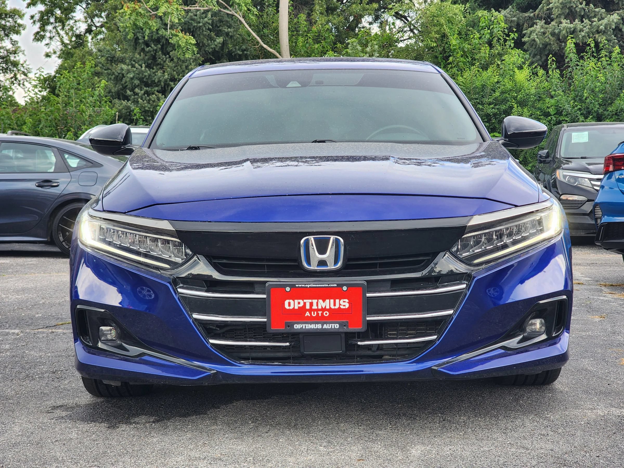 Used 2022 Honda Accord Sport image 2