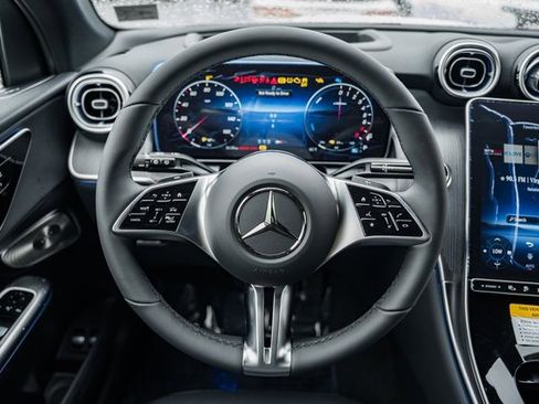 New 2025 Mercedes-Benz GLC 350e 4MATIC image 27