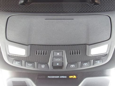 Used 2023 Ford Expedition Platinum AWD/4WD image 29