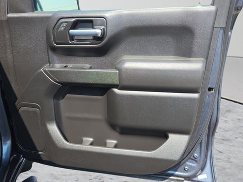 Used 2021 Chevrolet Silverado 1500 Custom w/ LPO, Dark Essentials Package AWD/4WD image 31