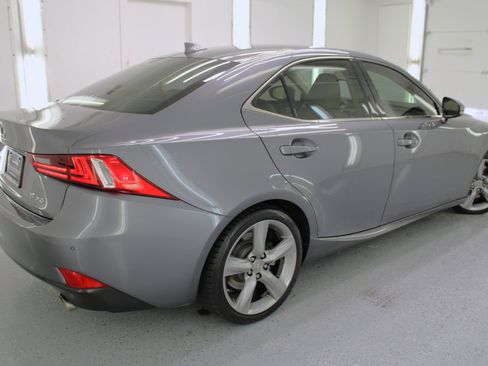 Used 2014 Lexus IS 350 image 30