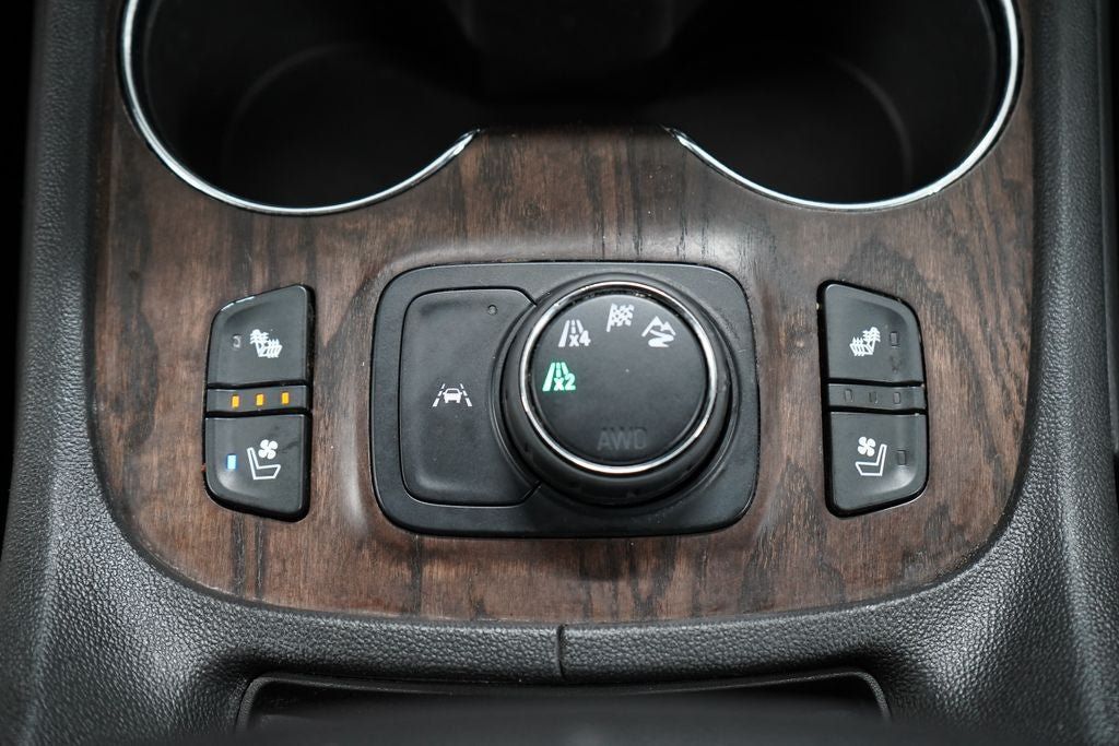 Used 2021 GMC Acadia Denali w/ LPO, Floor Liner Package AWD/4WD image 29