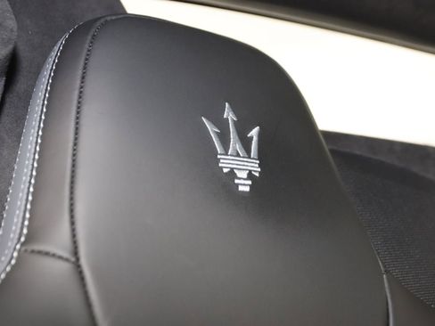 Used 2024 Maserati MC20 Cielo RWD image 19
