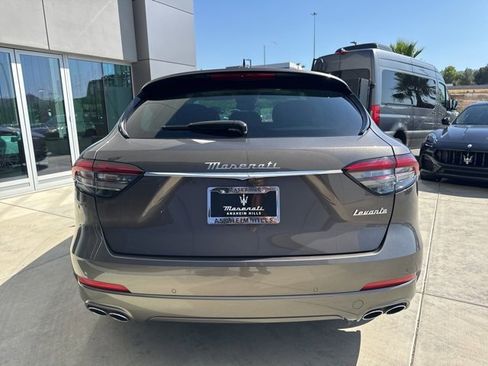 Certified 2022 Maserati Levante GT image 7