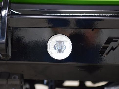 Used 2025 Jeep Wrangler Sport image 12