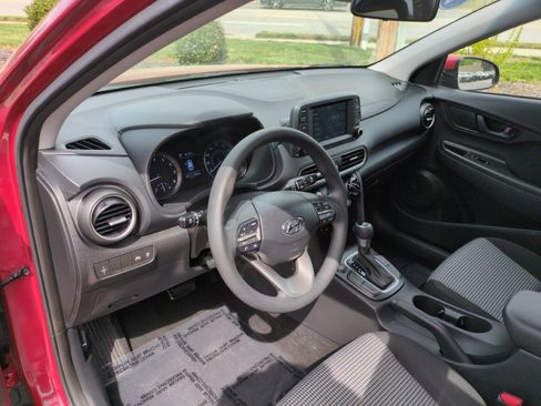 Used 2020 Hyundai Kona SE FWD image 19