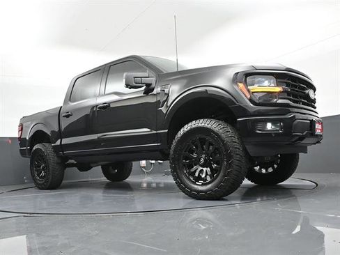 Used 2025 Ford F150 XLT w/ Equipment Group 302A MID AWD/4WD image 32
