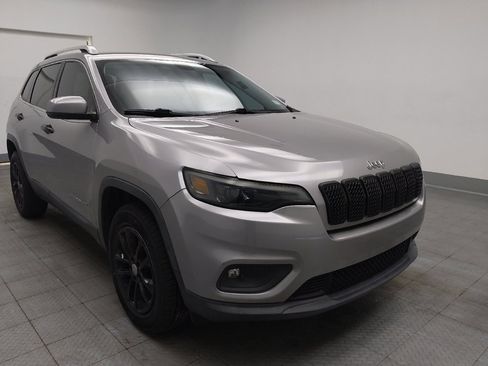 Used 2020 Jeep Cherokee Latitude Plus AWD/4WD image 13