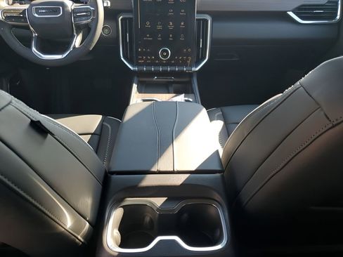 New 2026 GMC Acadia Denali image 24