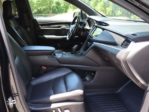 Used 2021 Cadillac XT5 Premium Luxury FWD image 23