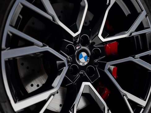 Used 2024 BMW X5 M Competition w/ Executive Package AWD/4WD image 23