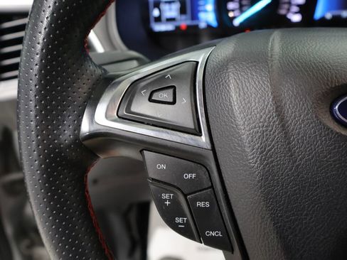 Used 2024 Ford Edge ST-Line AWD/4WD image 33