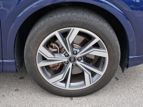 Used 2023 Audi Q4 e-tron Premium Plus w/ Premium Plus AWD/4WD image 15