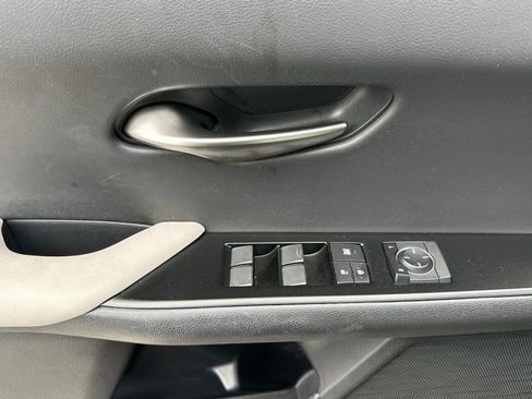 Used 2020 Lexus UX 250h w/ Premium Package image 11