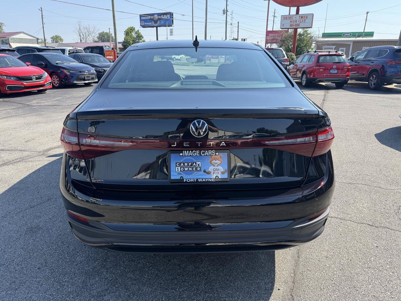 Used 2025 Volkswagen Jetta Sport FWD image 6