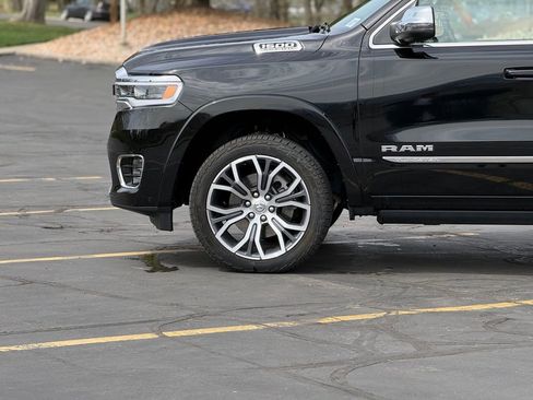 Used 2025 RAM 1500 Tungsten w/ Off Road Group image 9