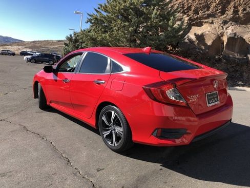 Used 2016 Honda Civic Touring image 12