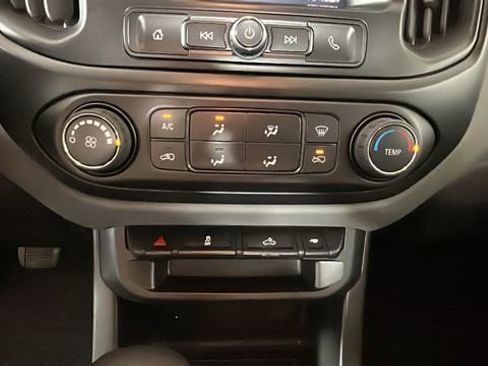 Used 2022 Chevrolet Colorado W/T w/ Custom Special Edition AWD/4WD image 22