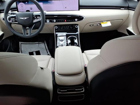 New 2026 Genesis GV70 2.5T AWD/4WD image 12