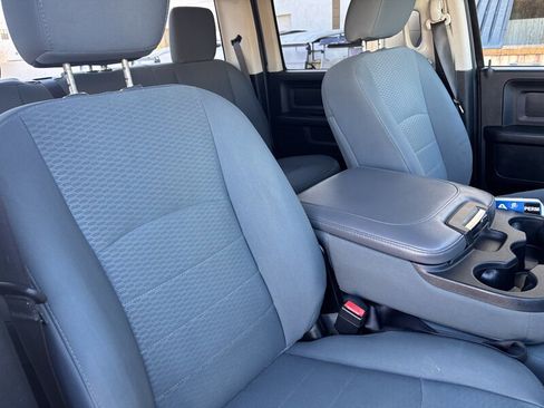 Used 2015 RAM 2500 Tradesman w/ Chrome Appearance Group image 34