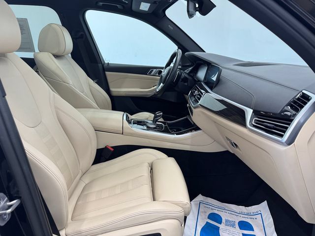 Used 2021 BMW X5 sDrive40i w/ Premium Package RWD image 18