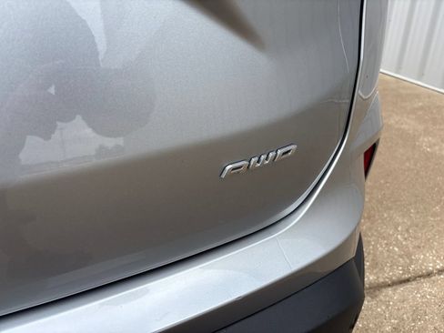 Certified 2024 Ford Edge Titanium AWD/4WD image 11