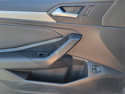 Used 2021 Volkswagen Jetta S image 16