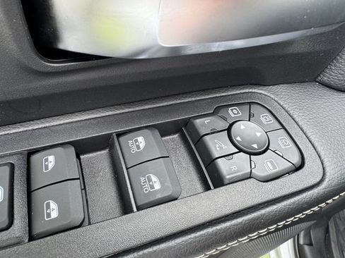 New 2026 RAM 2500 Big Horn AWD/4WD image 30