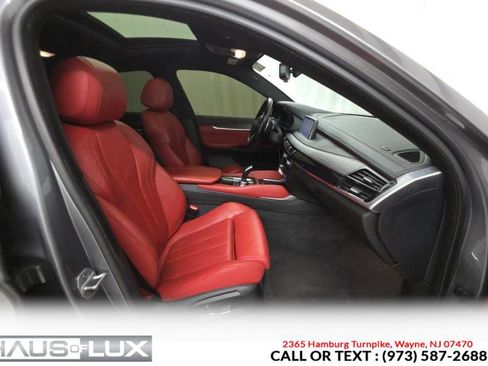Used 2019 BMW X6 xDrive35i w/ M Sport Package AWD/4WD image 6