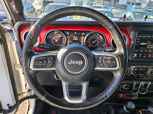 Used 2019 Jeep Wrangler Unlimited Rubicon AWD/4WD image 18