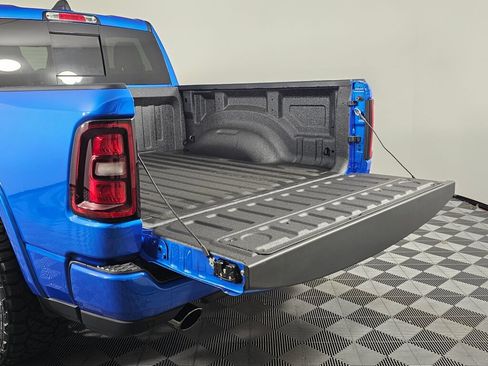 New 2026 RAM 1500 Big Horn AWD/4WD image 16