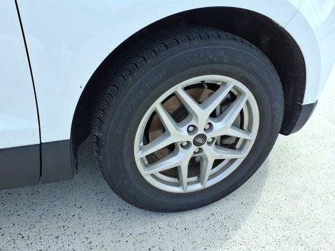 Used 2024 Ford Edge SEL AWD/4WD image 6