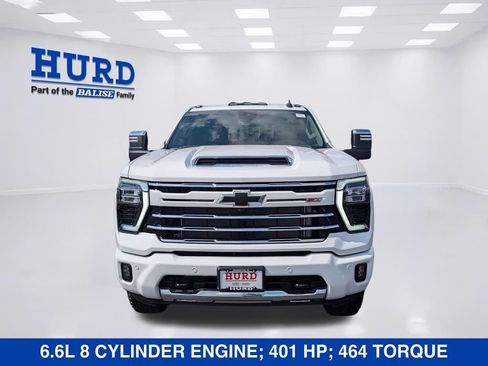 New 2026 Chevrolet Silverado 2500 LT w/ Z71 Chrome Sport Edition AWD/4WD image 9