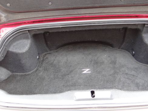 Used 2007 Nissan 350Z Touring RWD image 20