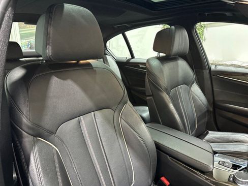 Used 2018 BMW 540i xDrive w/ M Sport Package AWD/4WD image 52