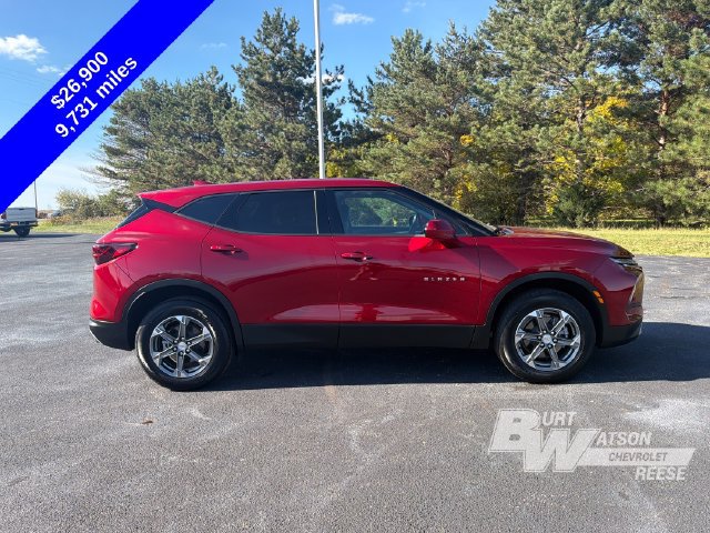 Used 2025 Chevrolet Blazer LT w/ LPO, Floor Liner Package FWD image 9