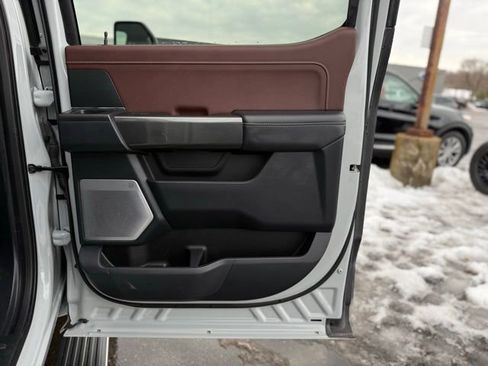 Used 2023 Ford F150 Lariat w/ Equipment Group 502A High image 22