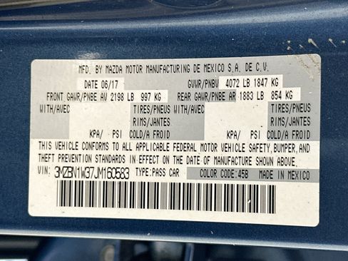 Used 2018 MAZDA MAZDA3 Grand Touring FWD image 32