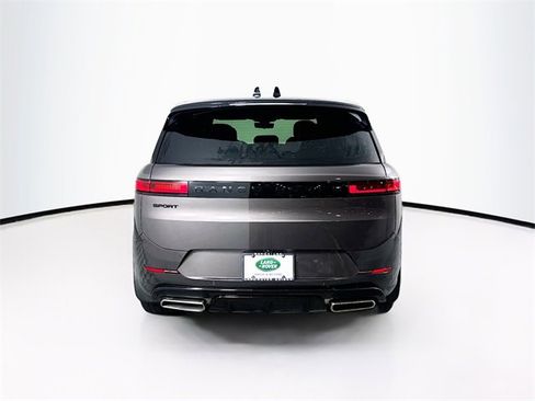 New 2026 Land Rover Range Rover Sport Dynamic SE image 6