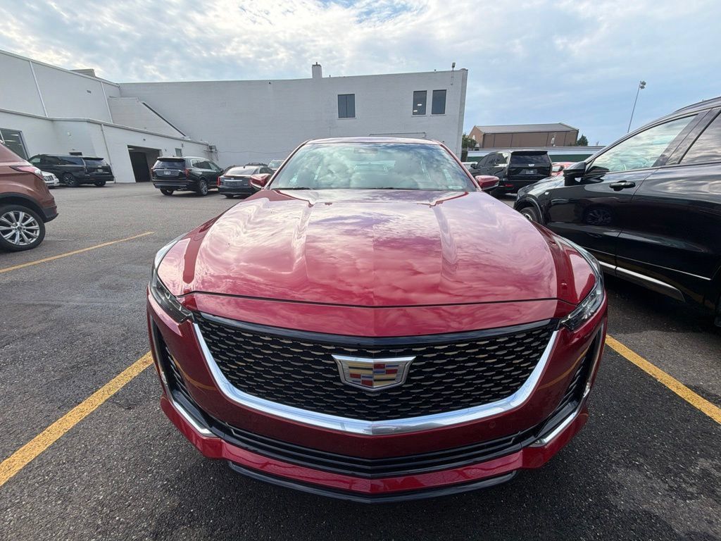 Used 2023 Cadillac CT5 Luxury AWD/4WD image 2