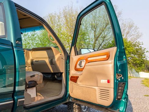 Used 1997 Chevrolet Silverado 1500 4x4 Regular Cab image 30